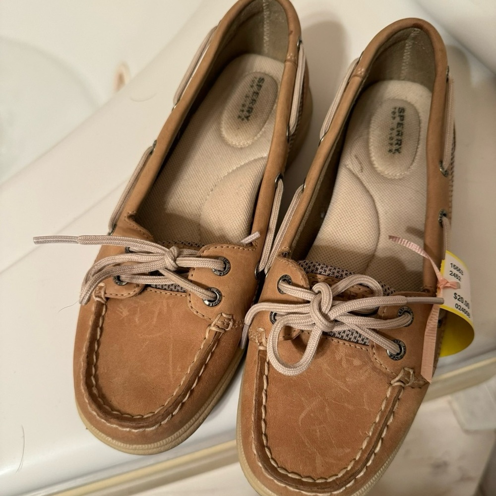 Soerry loafer Size 6 Women’s
